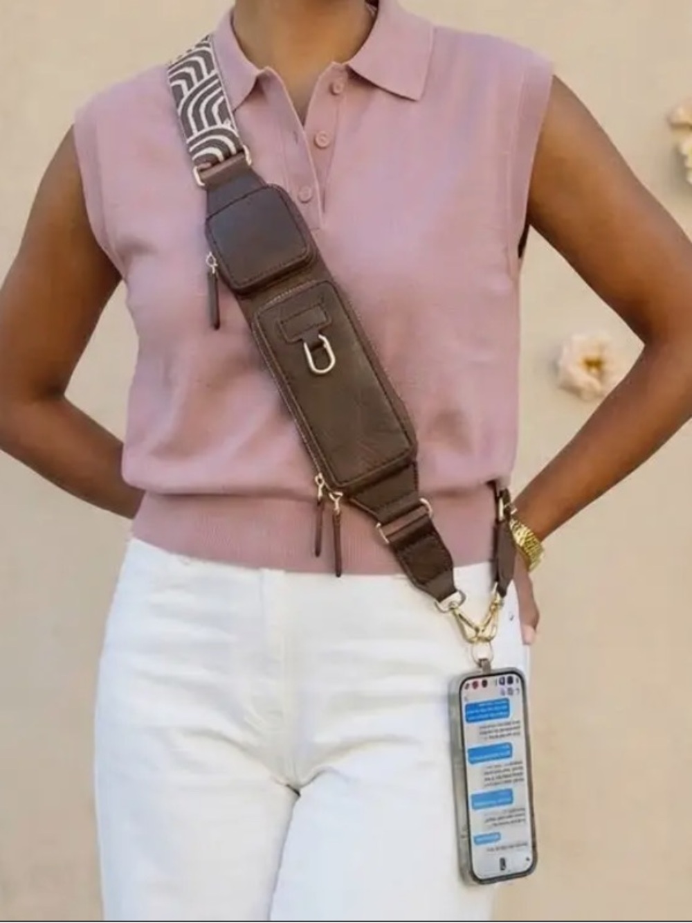 Zip & Clip RFID Crossbody Strap Wallet - Picture 9 of 9